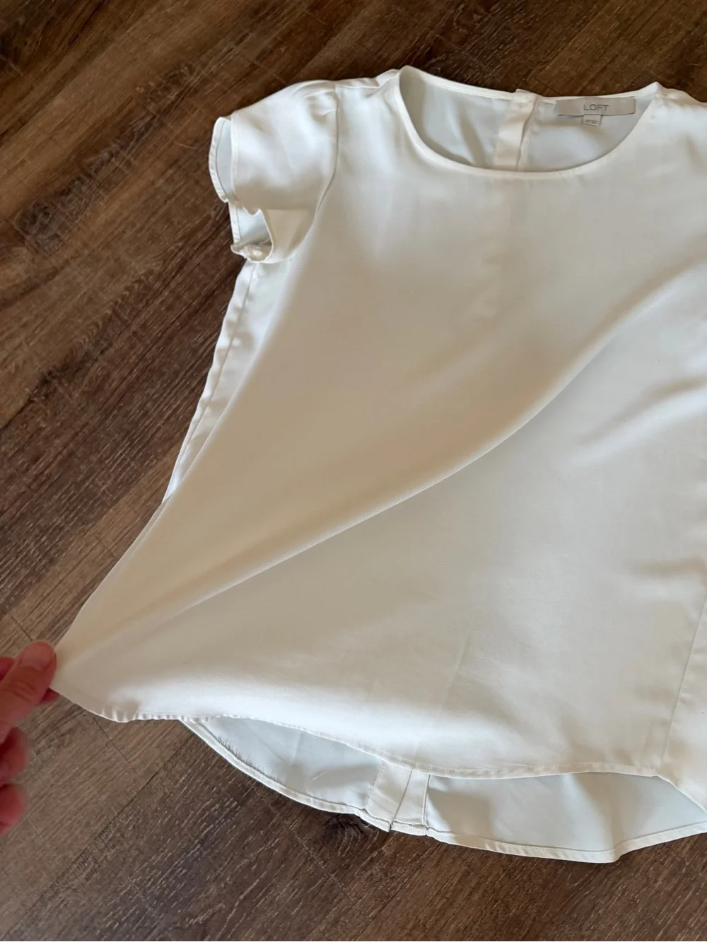 LOFT Cream Short Sleeve Blouse